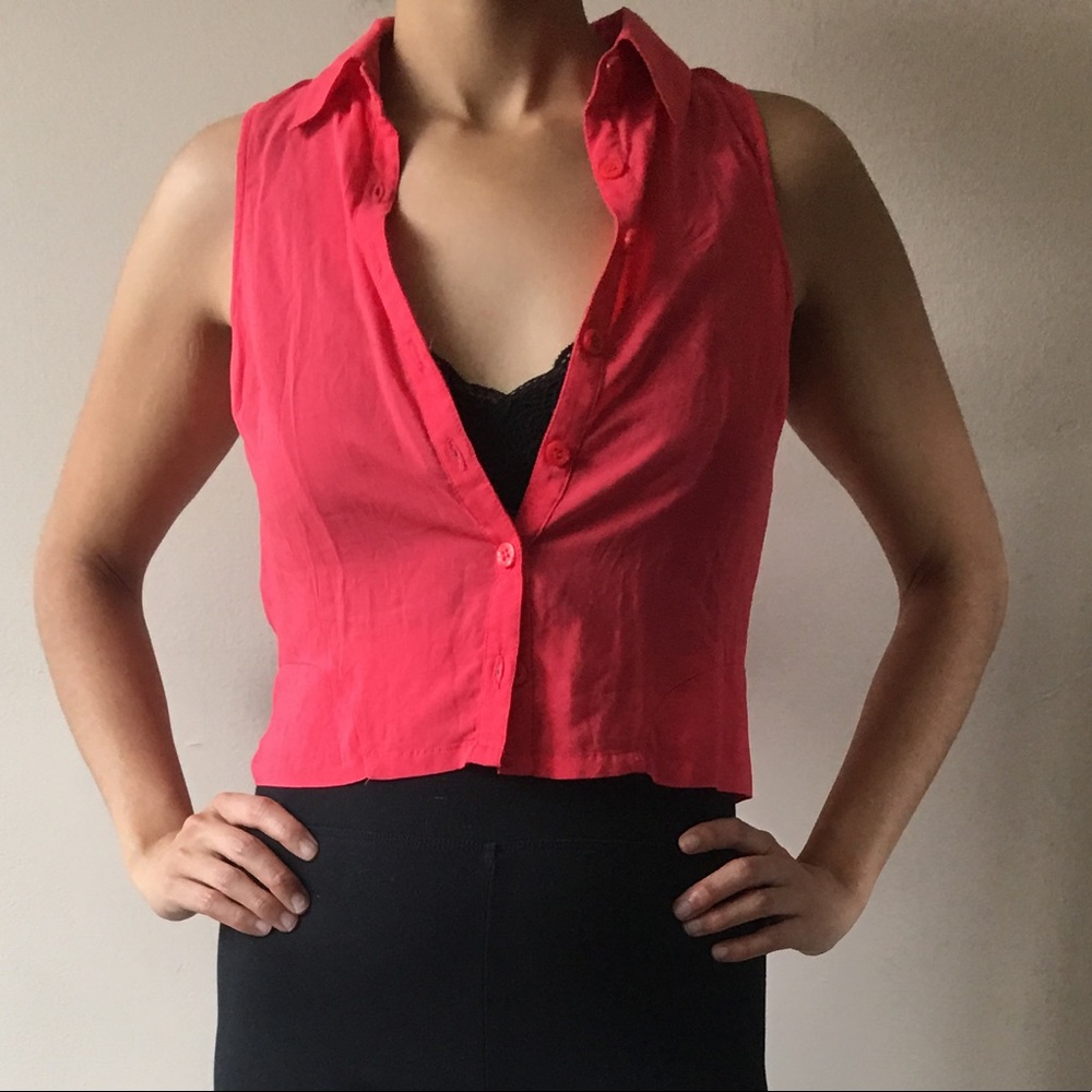 Short sleeve, cropped button down blouse
